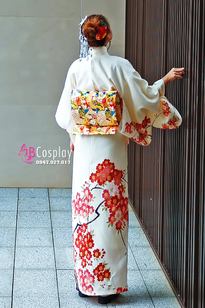 Kimono Nhật Bản Trắng Hoa Mận Đỏ Tặng Kèm Guốc