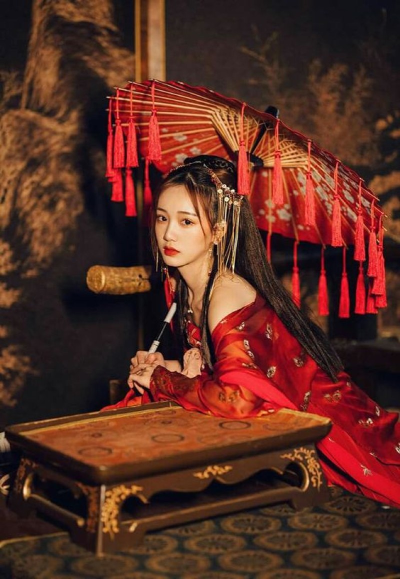 Hán Phục Uyển Nương Có Khoác In Nhủ