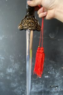 Kiếm Cổ Trang Kim Loại Rút Gọn Được - Tiện Lợi Cho Người Tập Võ