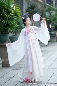 Cổ Trang Chiết Ngực Bạch Liên Y Thêu