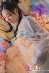 Hán Phục Nguyệt Táng