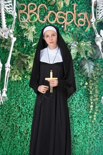 Đồ Valak Ma Sơ Vải Đẹp Mát Thoáng Khí