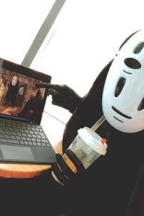 Trang Phục Vô Diện Trẻ Em