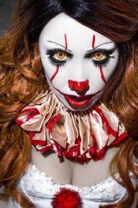 Trang Phục Hề Ma Pennywise Phiên Bản Nữ