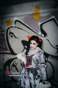 Trang Phục Hề Ma IT Phiên Bản Nữ