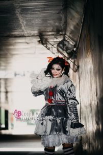 Trang Phục Hề Ma IT Phiên Bản Nữ