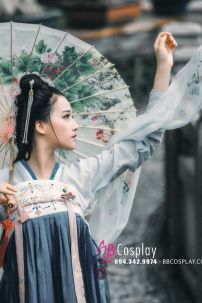 Hán Phục Thạch Anh Anh