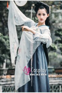 Hán Phục Thạch Anh Anh