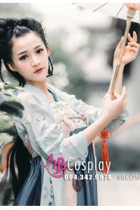 Hán Phục Thạch Anh Anh