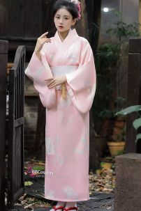 Áo Yukata Hoạ Tiết Hoa Và Quạt Nền Hồng Tặng Kèm Thắt Lưng