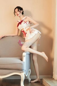 Trang Phục Nữ Sinh Sexy Trắng Phối Viền Đỏ