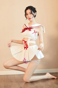 Trang Phục Nữ Sinh Sexy Trắng Phối Viền Đỏ