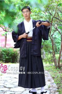 Nagagi Trắng - Haori Đen Kèm Hakama Dạng Váy Có Thắt Lưng Nâu Thắt Sẵn