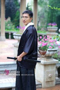 Nagagi Trắng - Haori Đen Kèm Hakama Dạng Váy Có Thắt Lưng Nâu Thắt Sẵn