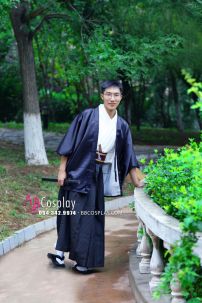 Nagagi Trắng - Haori Đen Kèm Hakama Dạng Váy Có Thắt Lưng Nâu Thắt Sẵn