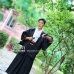 Nagagi Trắng - Haori Đen Kèm Hakama Dạng Váy Có Thắt Lưng Nâu Thắt Sẵn