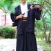 Nagagi Trắng - Haori Đen Kèm Hakama Dạng Váy Có Thắt Lưng Nâu Thắt Sẵn