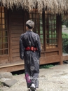 Yukata Nam Đen Obi Đen Đỏ 2023