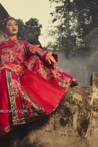 Trang Phục Khỏa Nữ Mẫu Cổ Đại