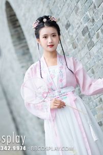 Hán Phục Thêu Hoa Chiết Eo Vũ Liên