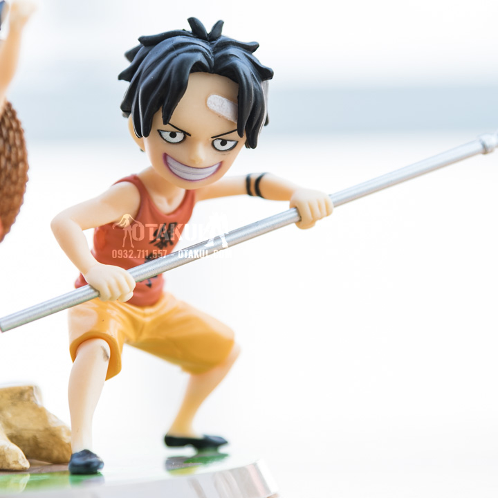 Anh em Luffy là một bộ ba nhân vật vô cùng đầy sức sống từ One Piece. Cùng đến với mô hình figure của họ, bạn sẽ được khám phá một thế giới anime đầy màu sắc và phong phú. Hãy để những chi tiết tuyệt vời của bộ ba Luffy làm nên điều khác biệt cho bộ sưu tập của bạn.