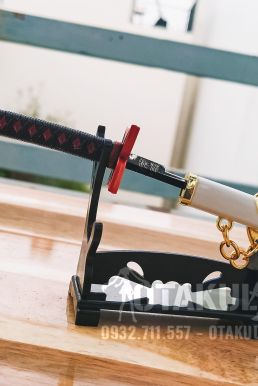 Móc Khóa Kiếm Kochou Shinobu - Kimetsu No Yaiba
