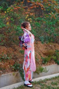 Kimono Truyền Thống Chuấn Nhật Màu Hồng