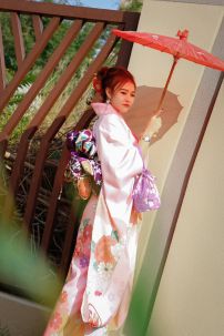 Kimono Truyền Thống Chuấn Nhật Màu Hồng