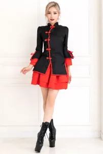 Qiloli Tay Bèo Áo Đen Váy Đỏ