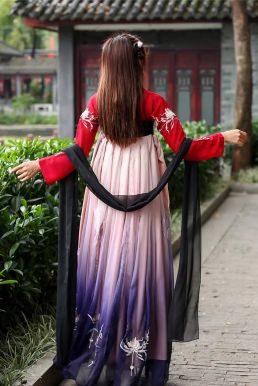 Hán Phục Tây Tửu Li Mị Chân Váy Chuyển Màu Thêu Hoa