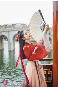 Hán Phục Chiết Eo Hồng Hạc Du Xuân
