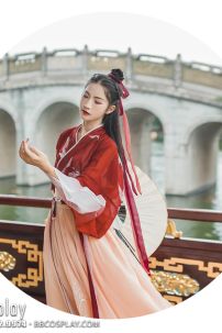 Hán Phục Chiết Eo Hồng Hạc Du Xuân