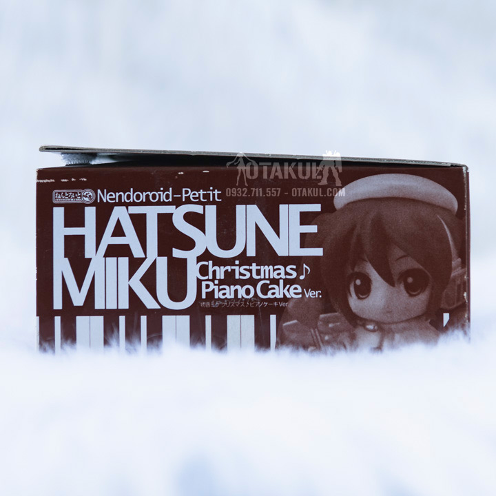 Mô Hình Chibi Hatsune Miku Christmas Piano Cake