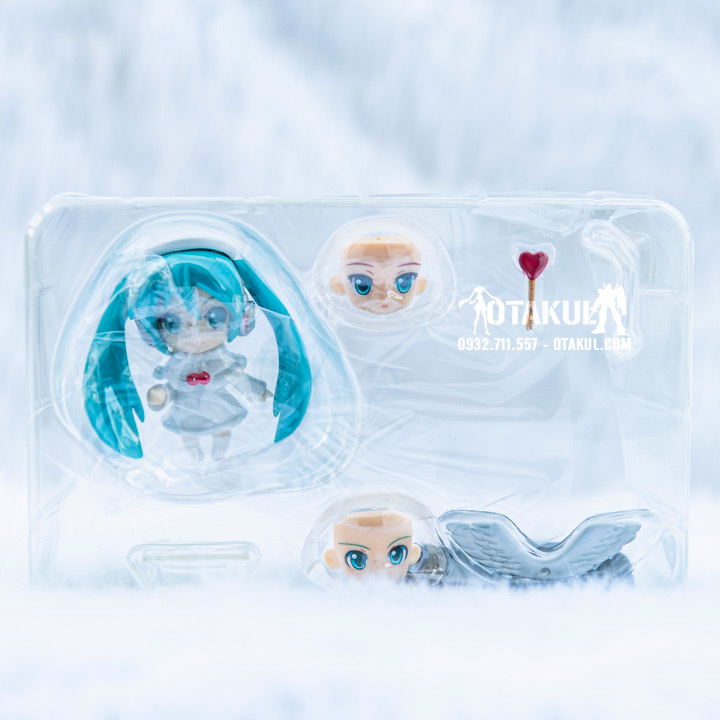 Mô Hình Chibi Hatsune Miku Christmas Piano Cake