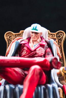 Mô Hình Figure Akainu Ver Marineford - One Piece