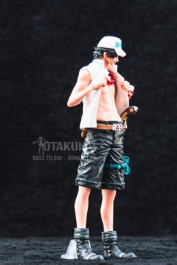 Mô Hình Portgas D. Ace Marine - One Piece