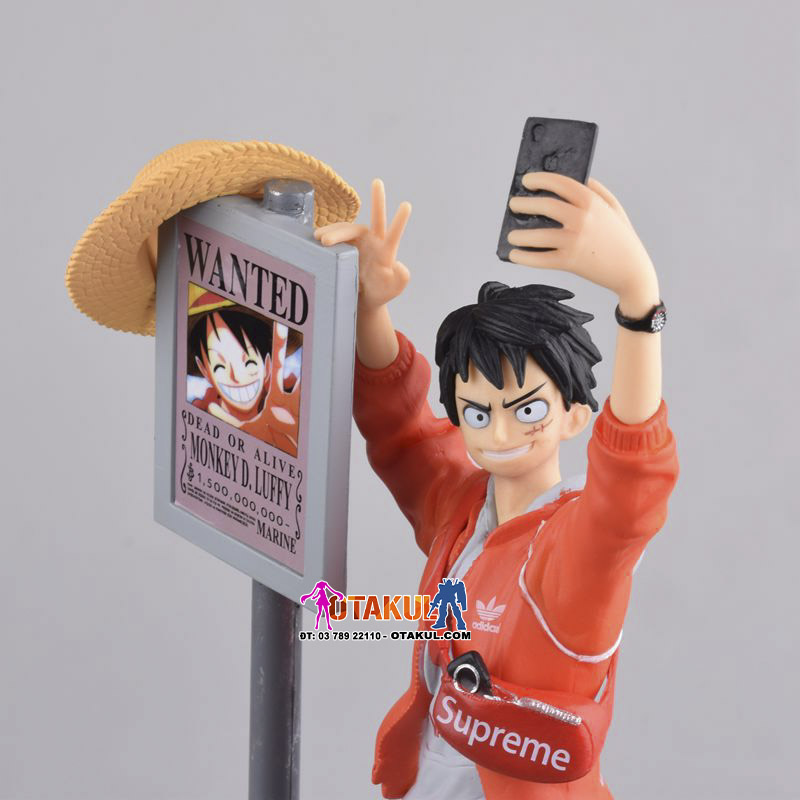 Mô Hình Figure Luffy Street Fashion Ver - One Piece