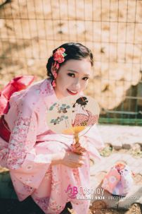 Yukata Nhật Bản Hoa Đào Nền Hồng
