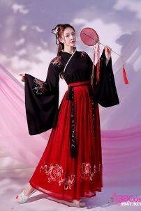 Hán Phục Long Chức