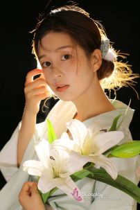 Yukata Xanh Mint Hoa Ly Trắng