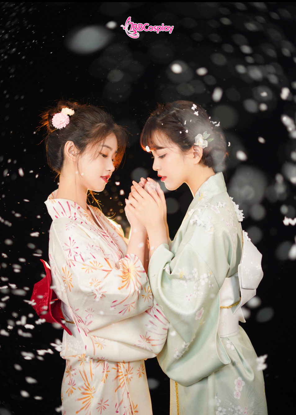 Yukata Xanh Mint Hoa Ly Trắng