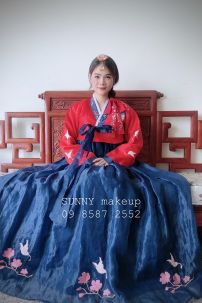 Hanbok Hàn Quốc Áo Đỏ Váy Xanh Thêu Phụng