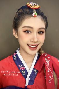 Hanbok Hàn Quốc Áo Đỏ Váy Xanh Thêu Phụng