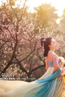 Hán Phục Chiết Ngực Nhữ Cầm Kỹ