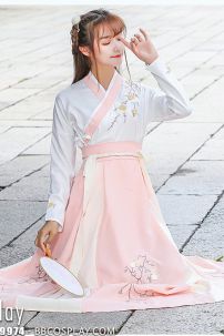 Hán Phục Chiết Eo Khả Ân