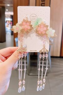 Cặp Kẹp Tóc Hoa Hồng Có Tua Rua Cườm