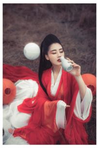 Trang Phục Cổ Trang Đỏ