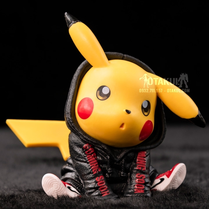 Mô Hình Figure Pikachu Supreme Đen