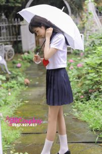 Nữ Sinh Áo Trắng 3 Sọc - Váy Xanh Đen Cơ Bản