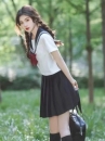 Nữ Sinh Áo Trắng 3 Sọc - Váy Xanh Đen Cơ Bản
